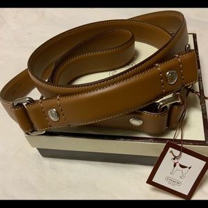 New in Box Coach Light Brown Dog Leash Size Large